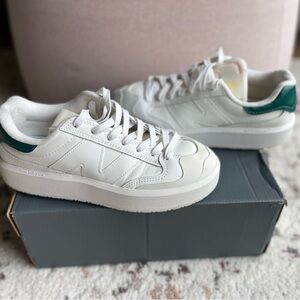 Platform Sneakers in Off-White/Teal
